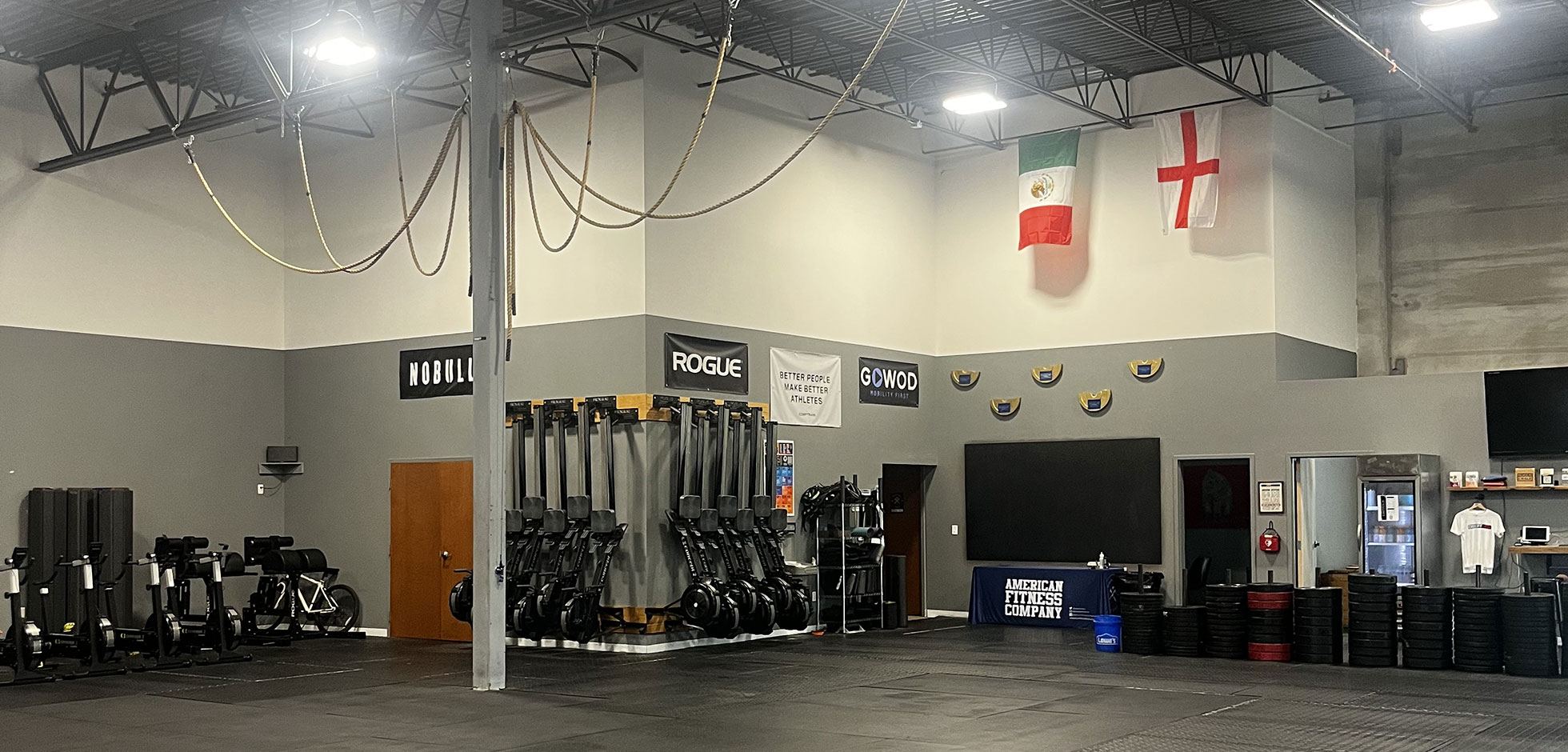 CrossFit Gym near Indianapolis IN, CrossFit Gym near Northwest Indianapolis IN, CrossFit Gym near Zionsville IN, CrossFit Gym near Carmel IN, CrossFit Gym near Whitestown IN
